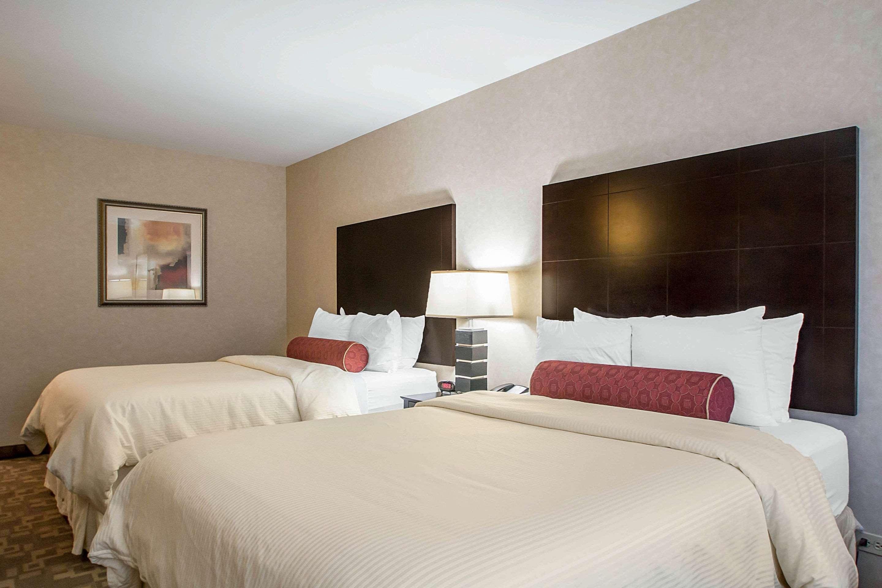 Clarion Inn Elmhurst - Oak Brook Near I-88, I-290, I-294 Zewnętrze zdjęcie