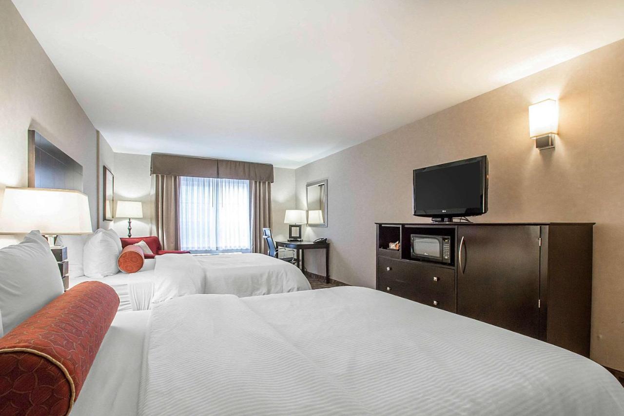 Clarion Inn Elmhurst - Oak Brook Near I-88, I-290, I-294 Zewnętrze zdjęcie