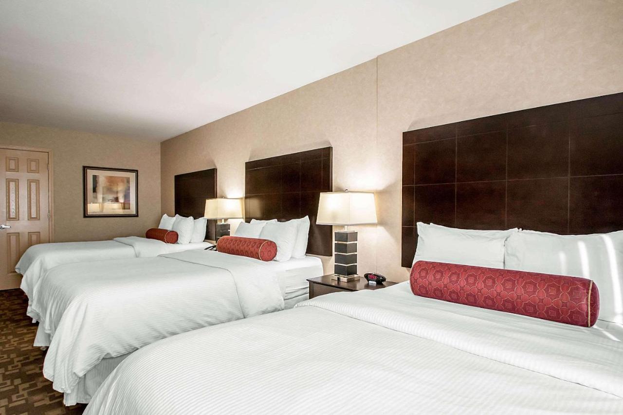 Clarion Inn Elmhurst - Oak Brook Near I-88, I-290, I-294 Zewnętrze zdjęcie