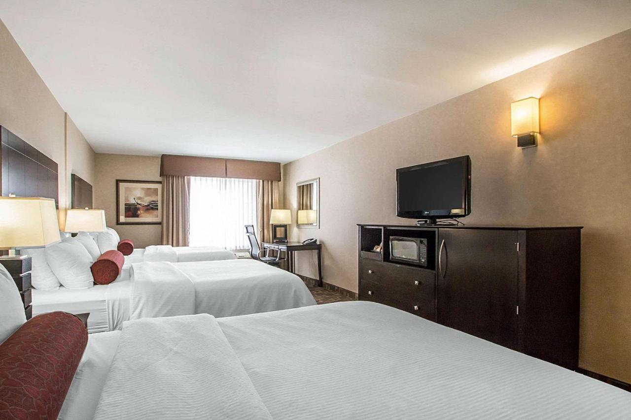 Clarion Inn Elmhurst - Oak Brook Near I-88, I-290, I-294 Zewnętrze zdjęcie
